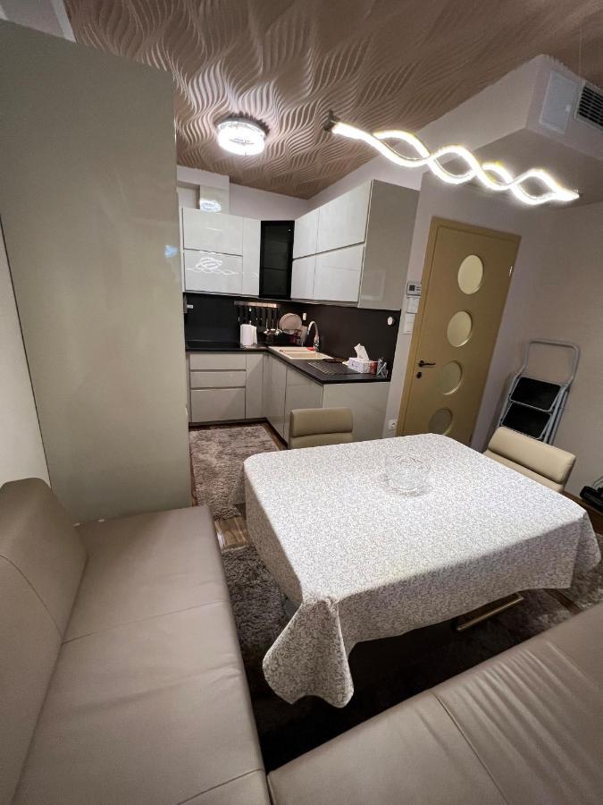 Parizsi Udvar Premium Apartman Apartment Debrecen Exterior photo